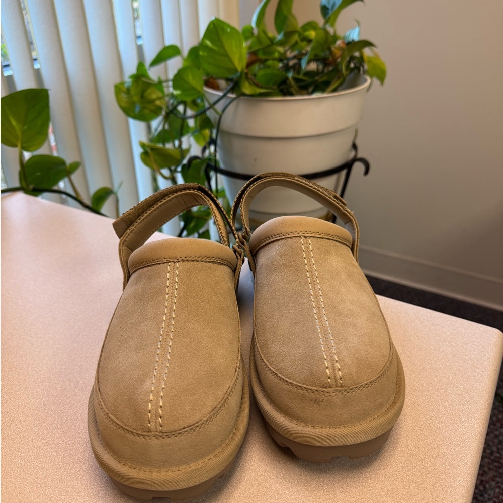 Koolaburra by UGG Tizzey Women's Suede Clogs